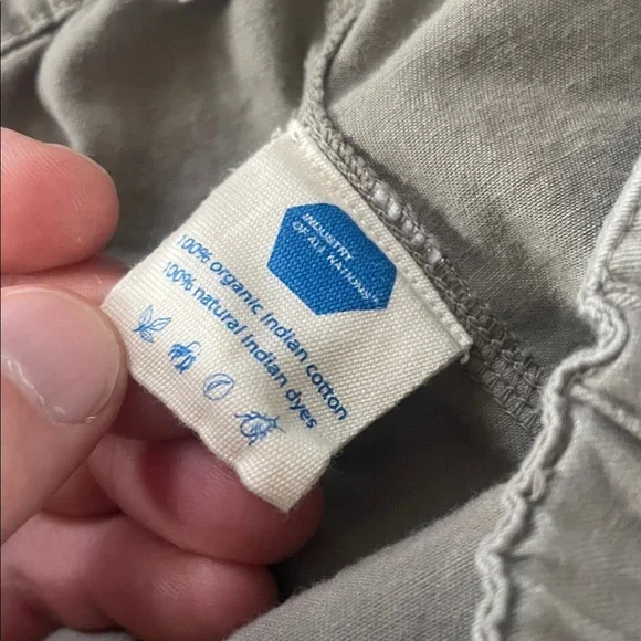 Men's Olive Chinos - Picture 4 of 5